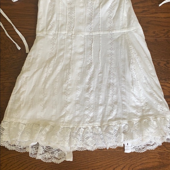 🤍Elegant Majorelle White Dress size 🤍 - Picture 7 of 10